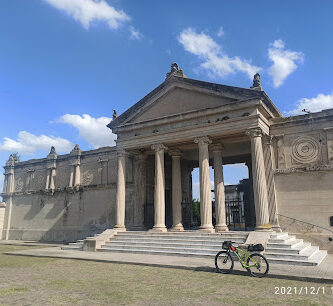 Cementerio de Alberti